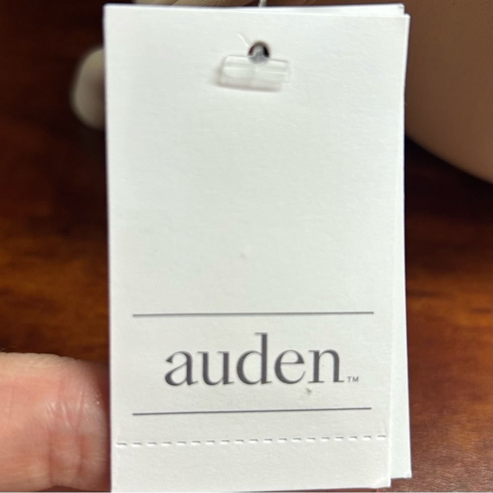 Auden Light Beige Seamless Bra NWT. Size 40DDD - Picture 5 of 7